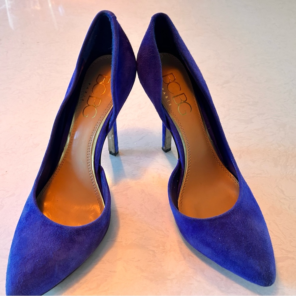 BCBG blue suede heels size 8